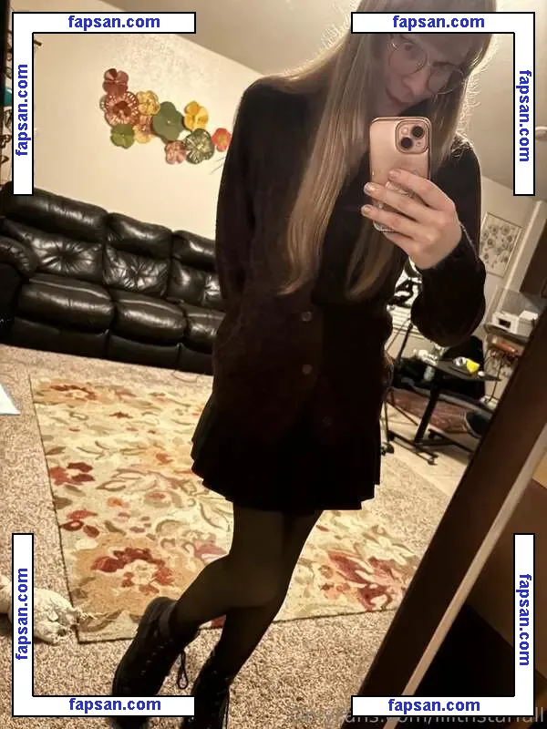 LilithStarfall nude photo #0006 from OnlyFans