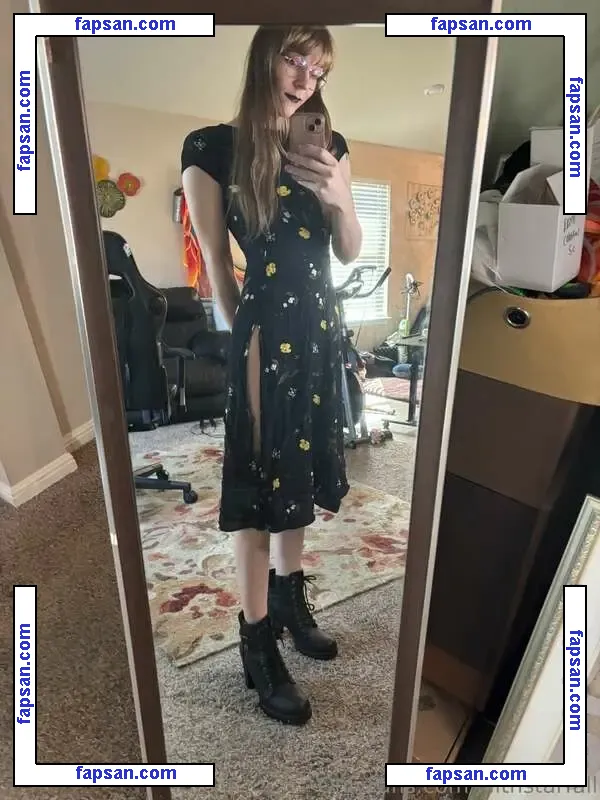 LilithStarfall nude photo #0019 from OnlyFans