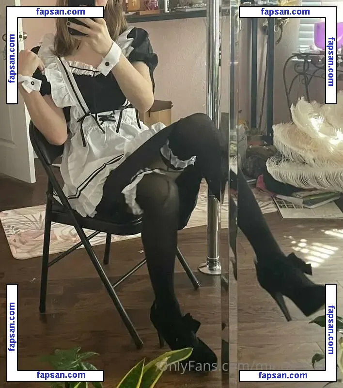 LilithStarfall nude photo #0022 from OnlyFans