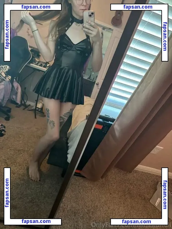 LilithStarfall nude photo #0026 from OnlyFans