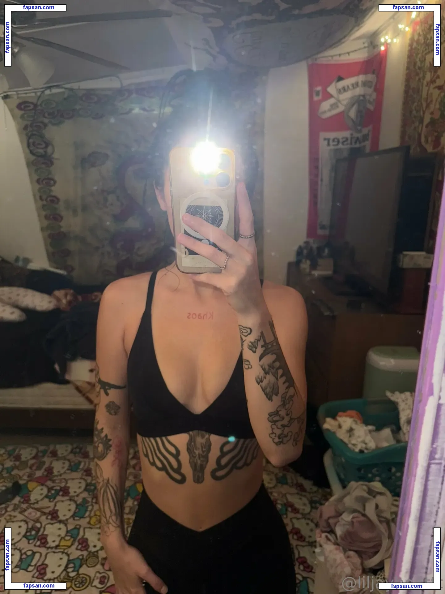 liljayboattt nude photo #0001 from OnlyFans