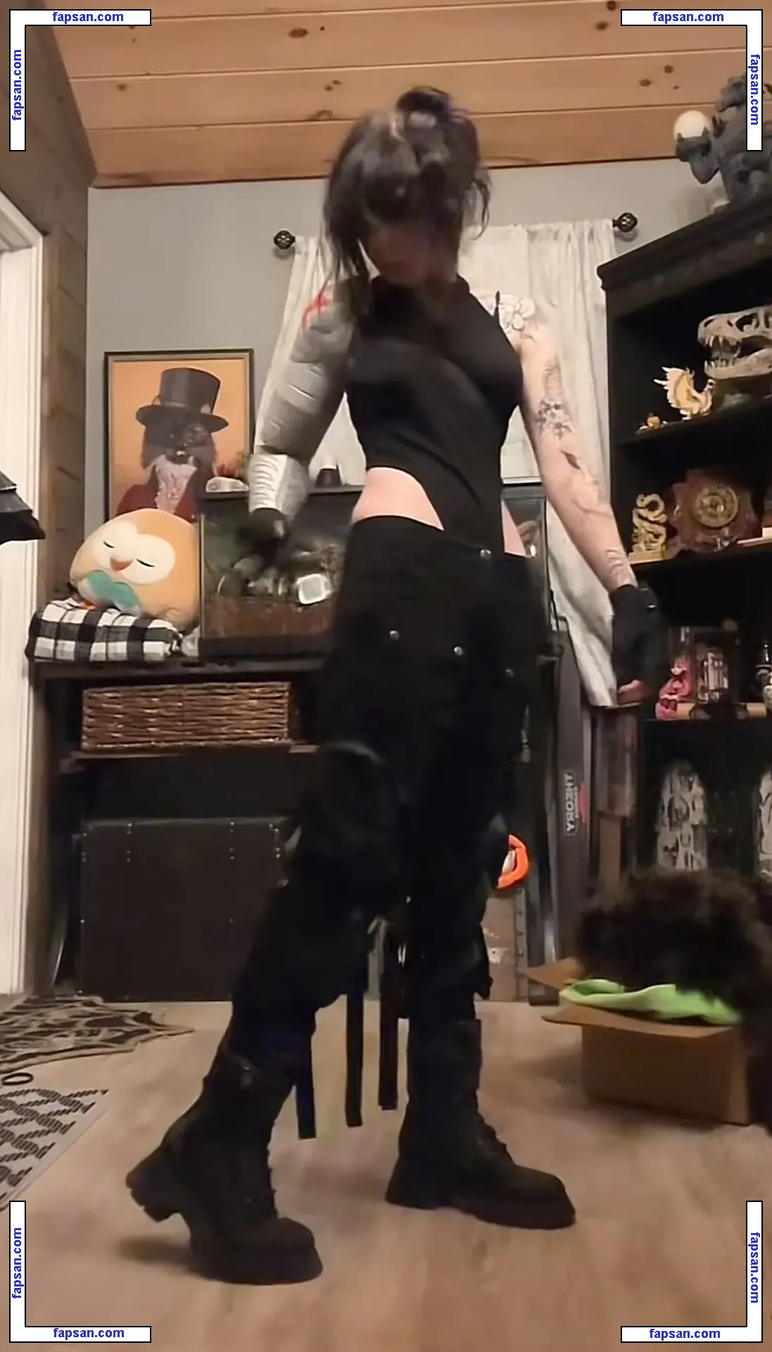 Liljellyshark nude photo #0006 from OnlyFans