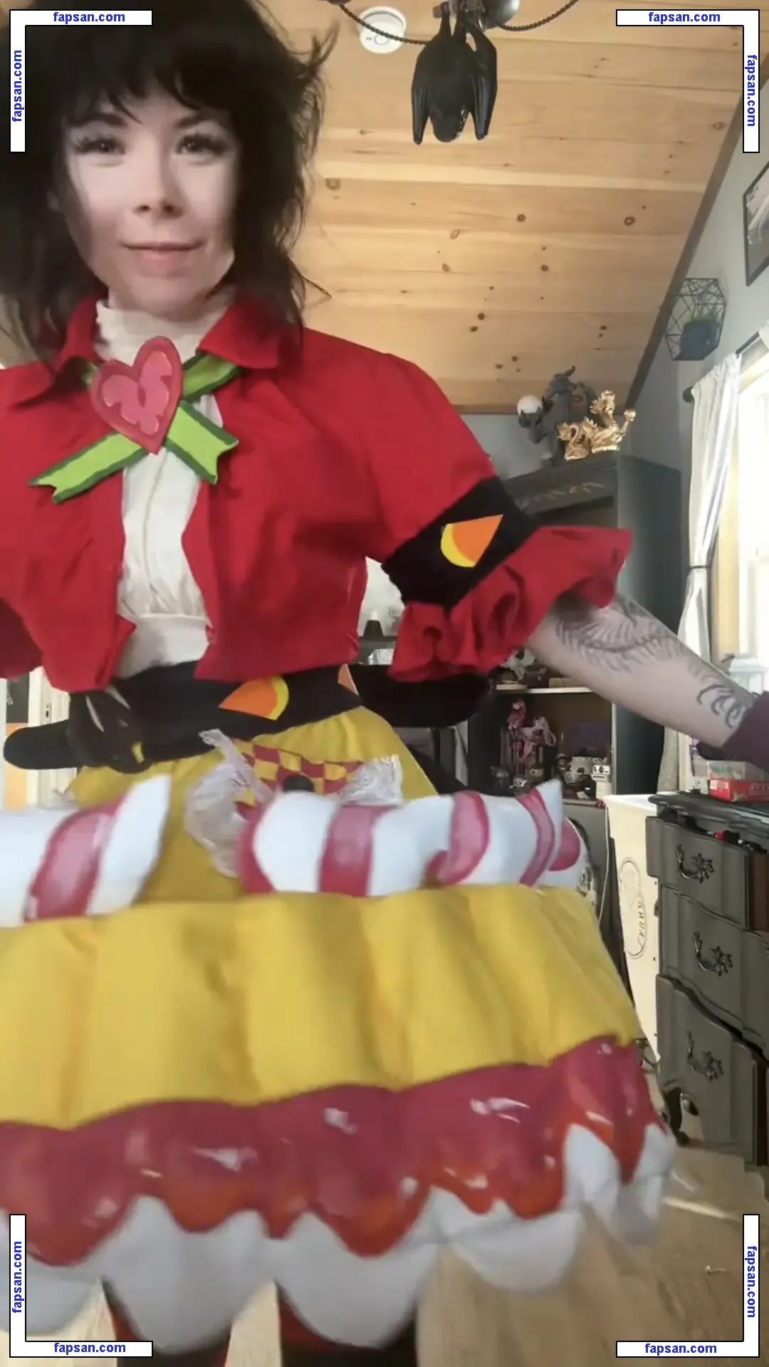 Liljellyshark nude photo #0008 from OnlyFans