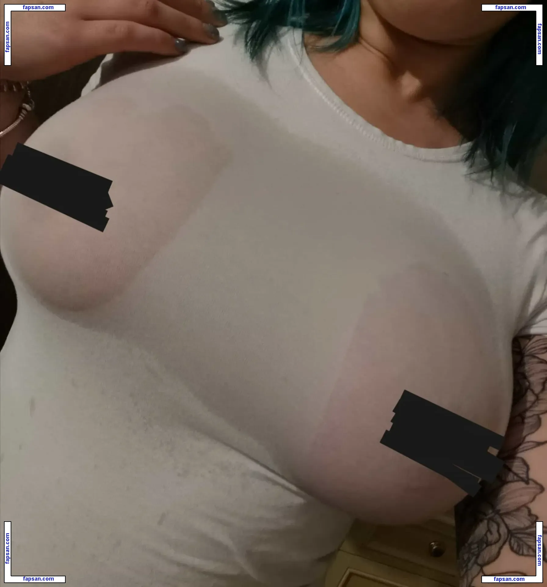 Lillith Moon nude photo #0005 from OnlyFans