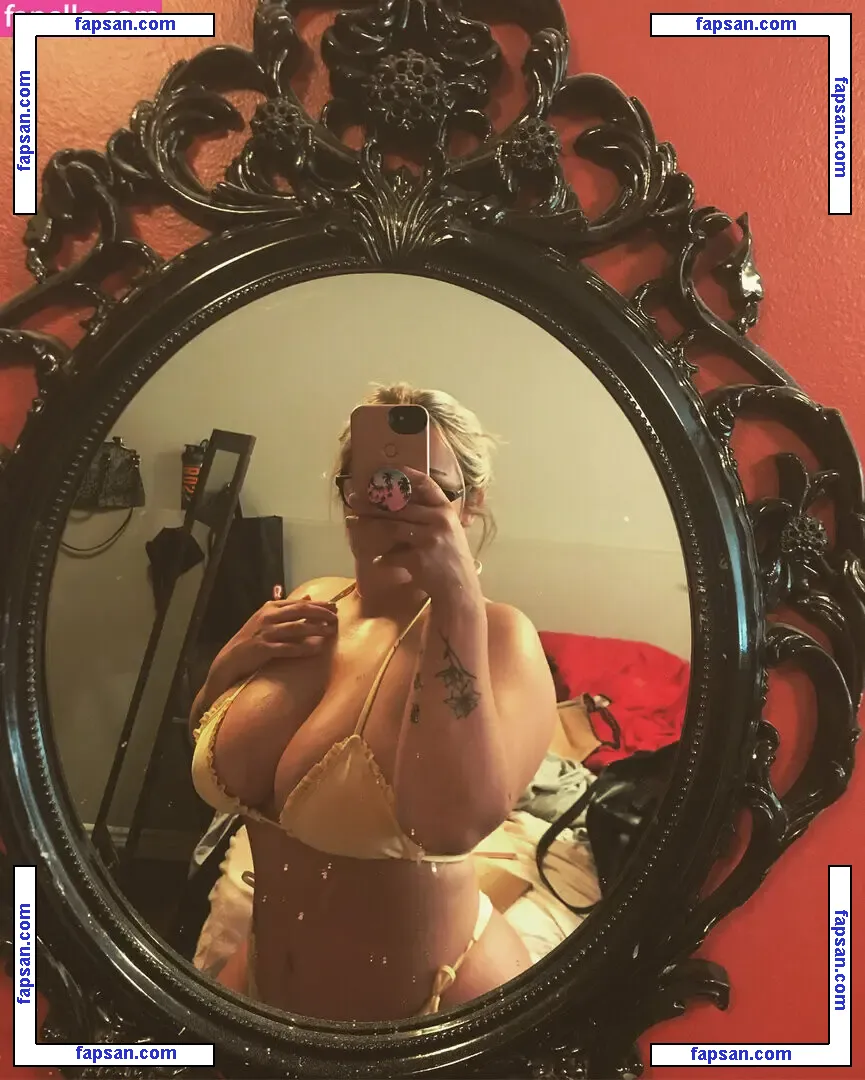 Lilly Alcorn nude photo #0068 from OnlyFans