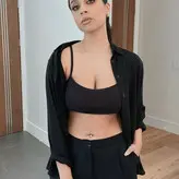 Lilly Singh голая #0236