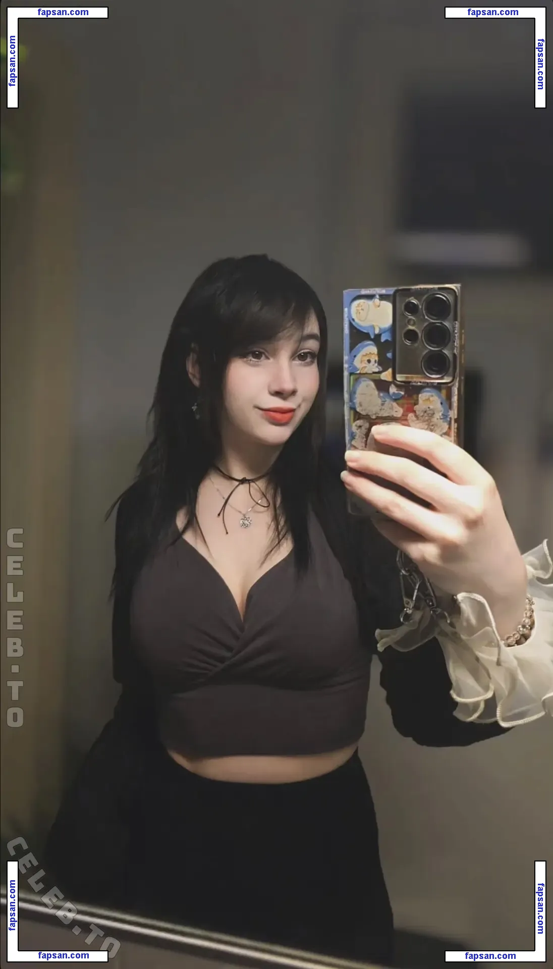 lilly_time голая фото #0037 с Онлифанс