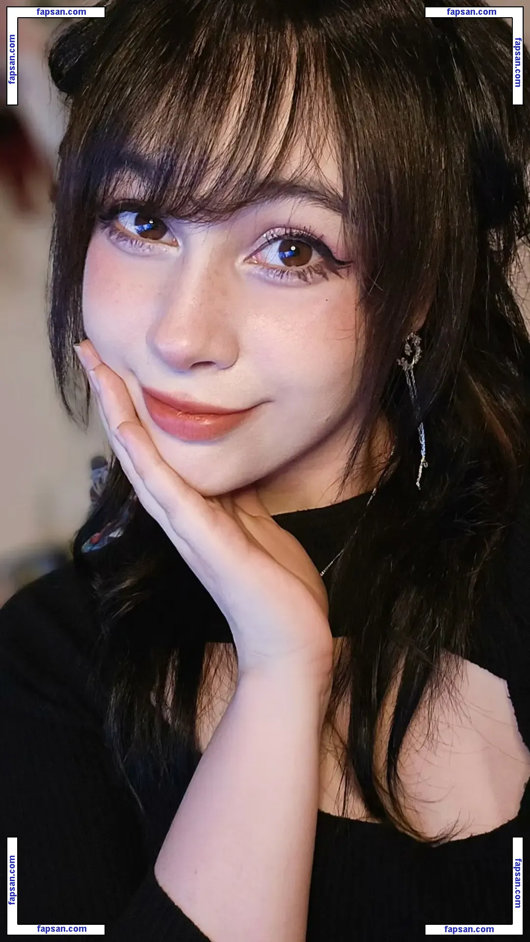 lilly_time голая фото #0040 с Онлифанс