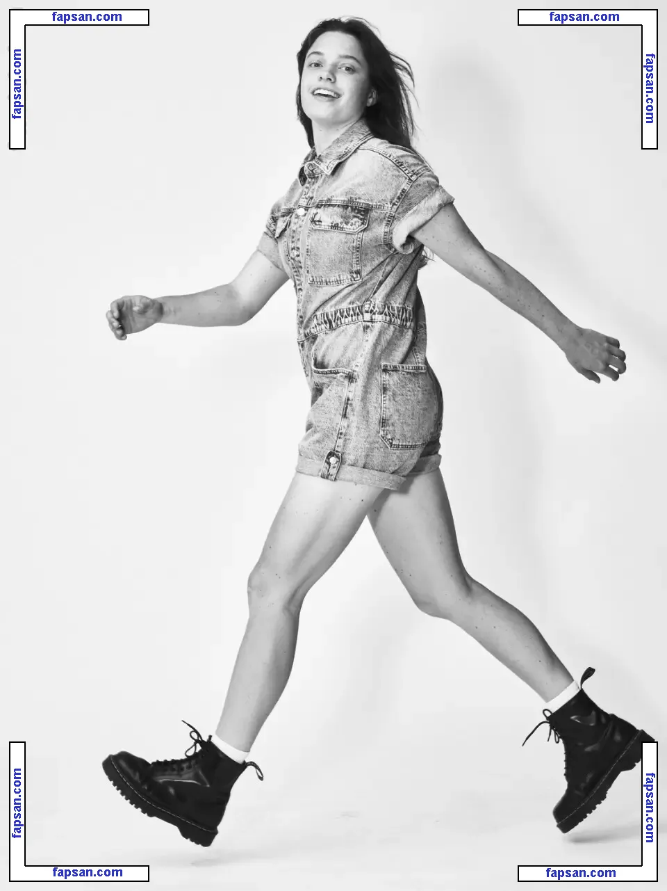 lillyhart nude photo #0003 from OnlyFans