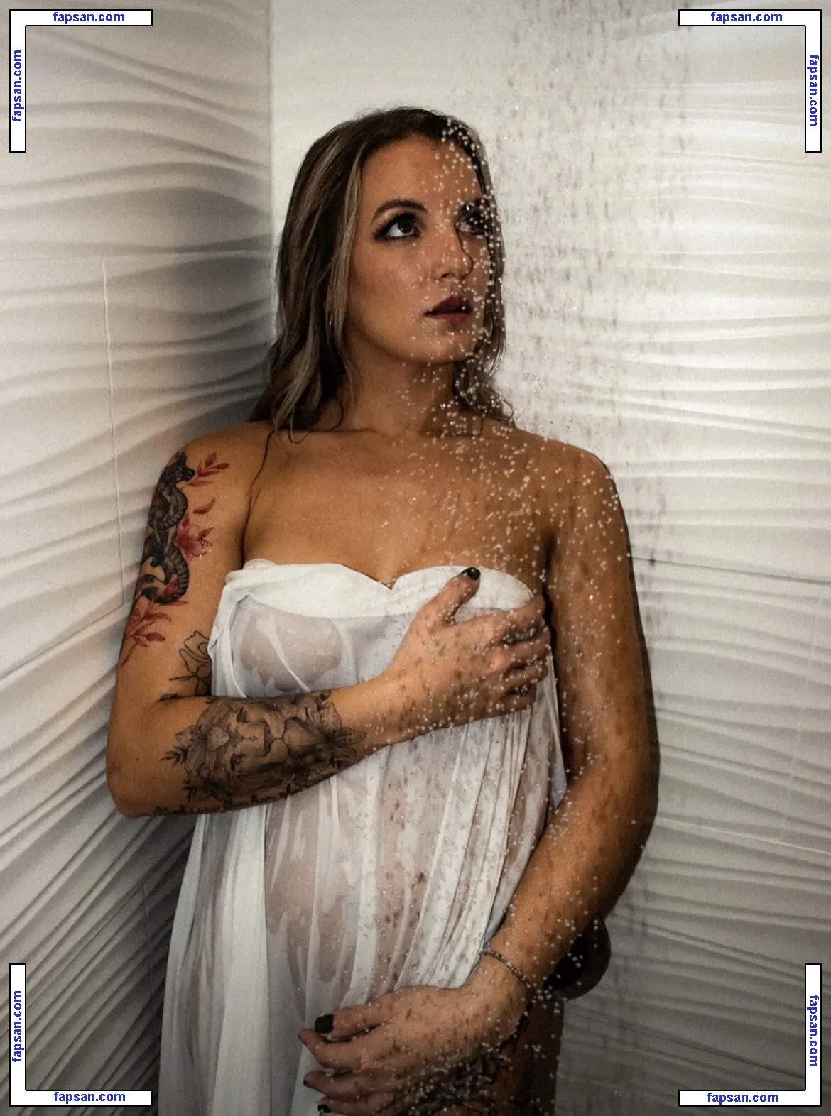 lilmaddie13 голая фото #0001 с Онлифанс