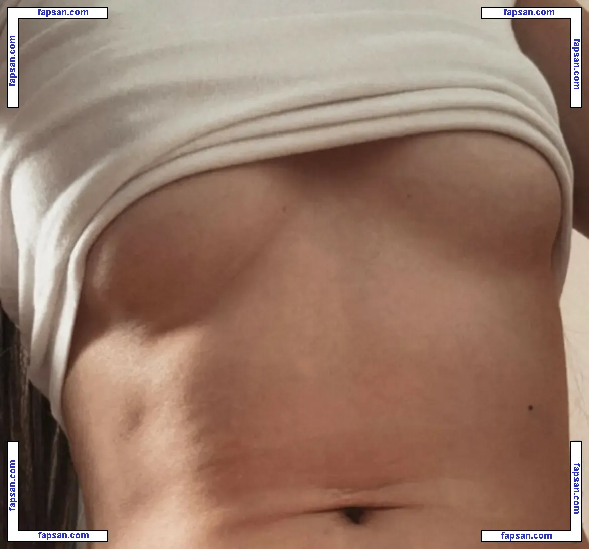 LilMiss_Clo nude photo #0001 from OnlyFans