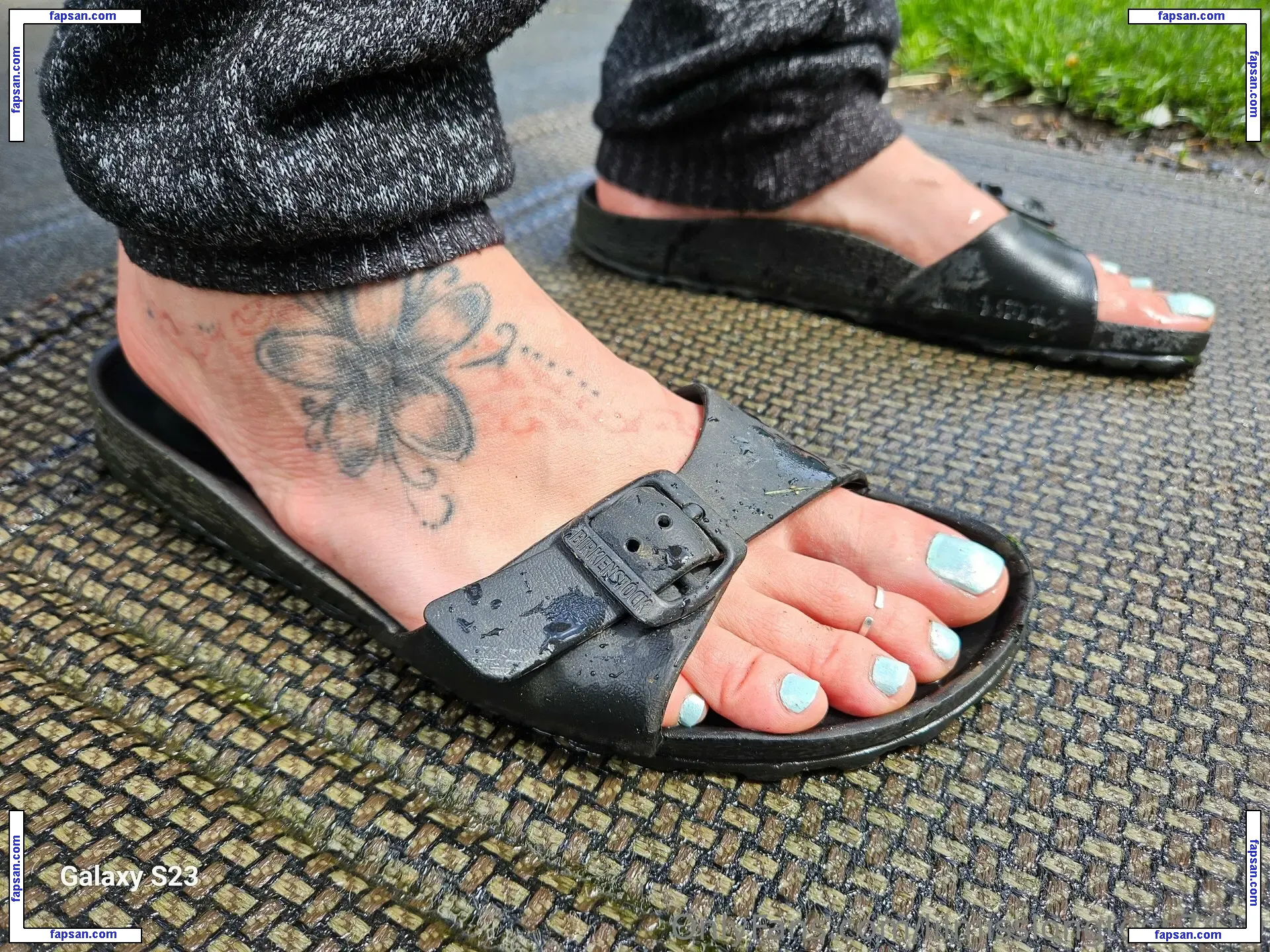 lilmisslongtoes7410 nude photo #0034 from OnlyFans