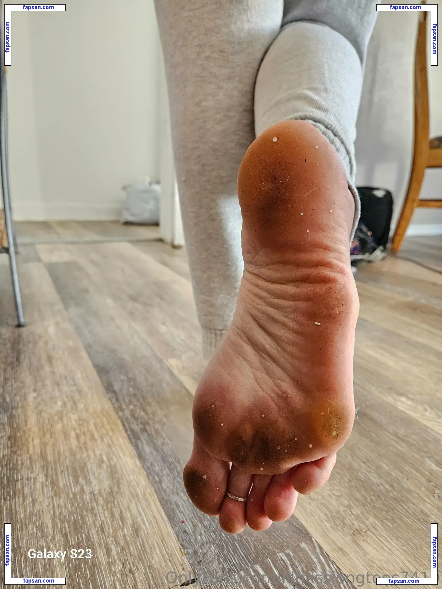 lilmisslongtoes7410 nude photo #0042 from OnlyFans