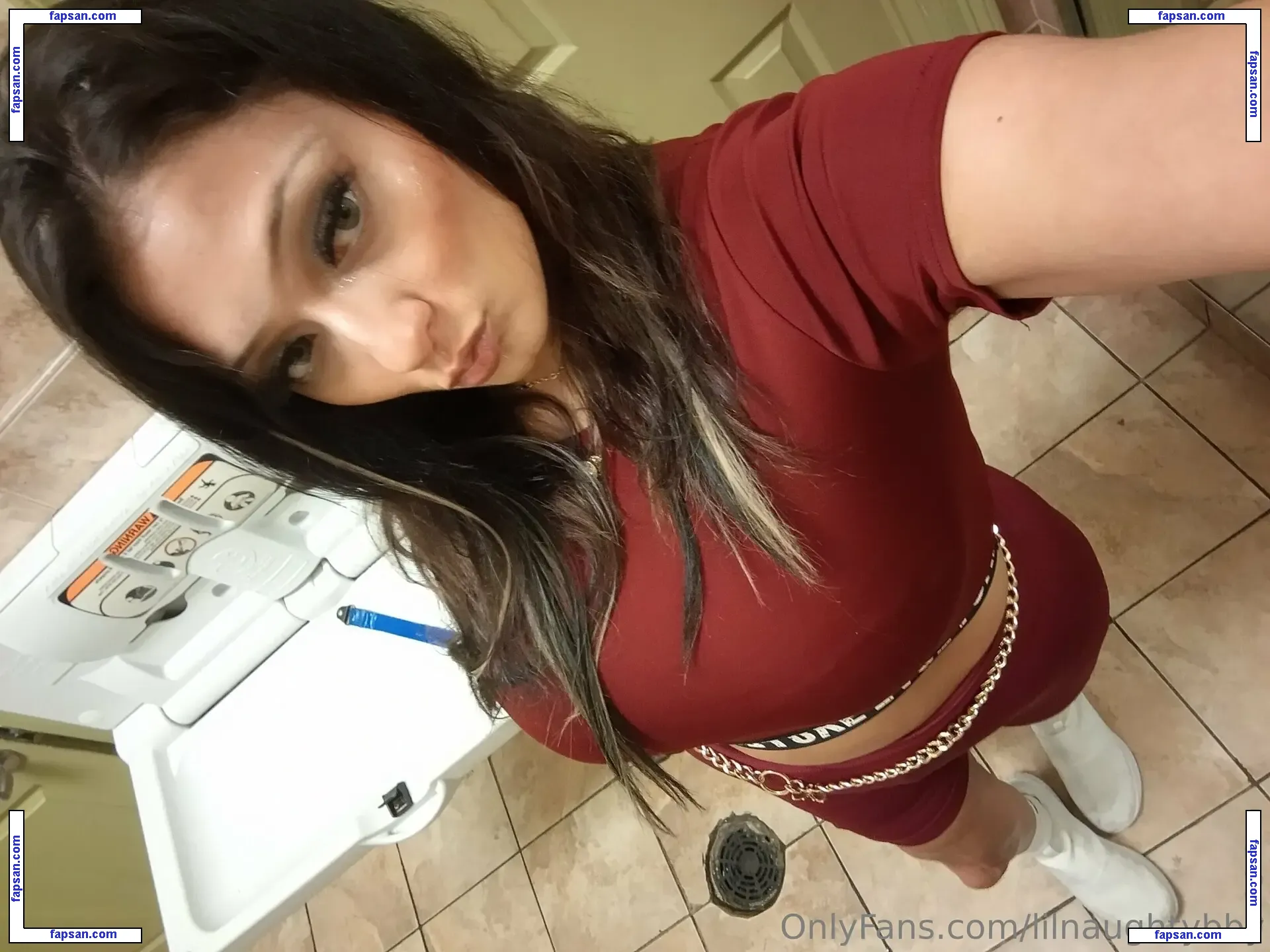 lilnaughtybby nude photo #0003 from OnlyFans