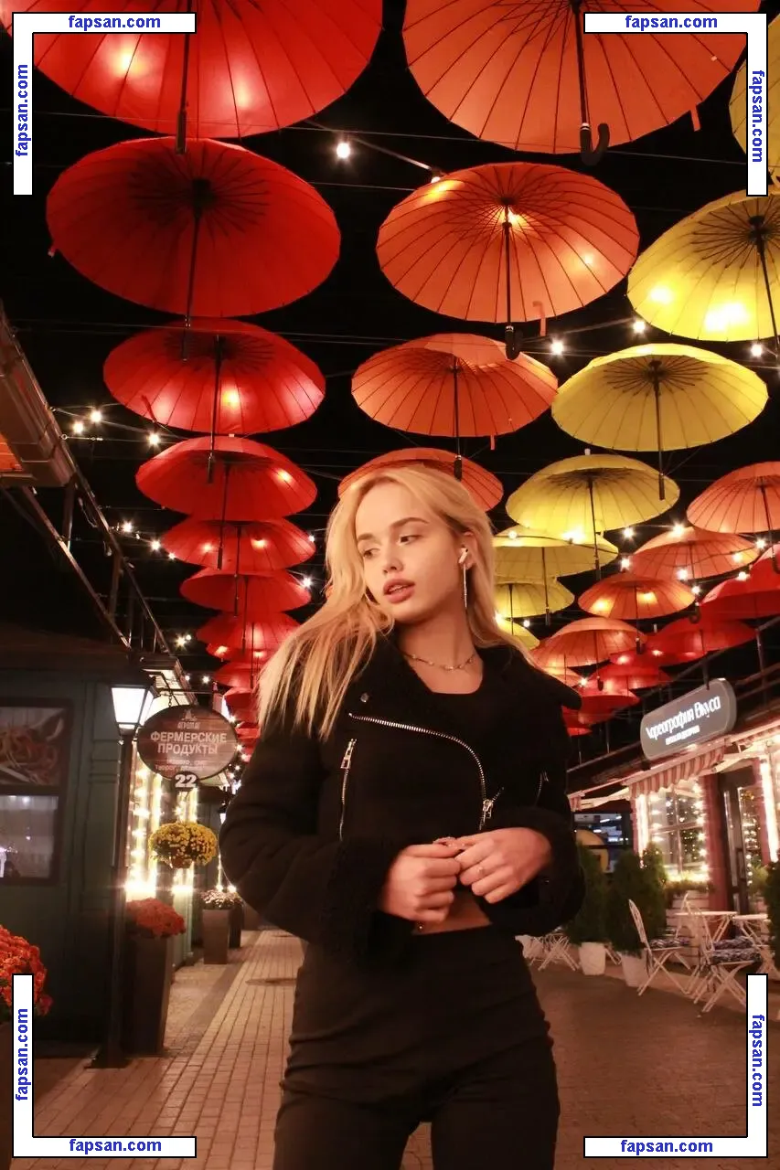 lilolendis nude photo #0009 from OnlyFans