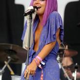 Lily Allen голая #0294