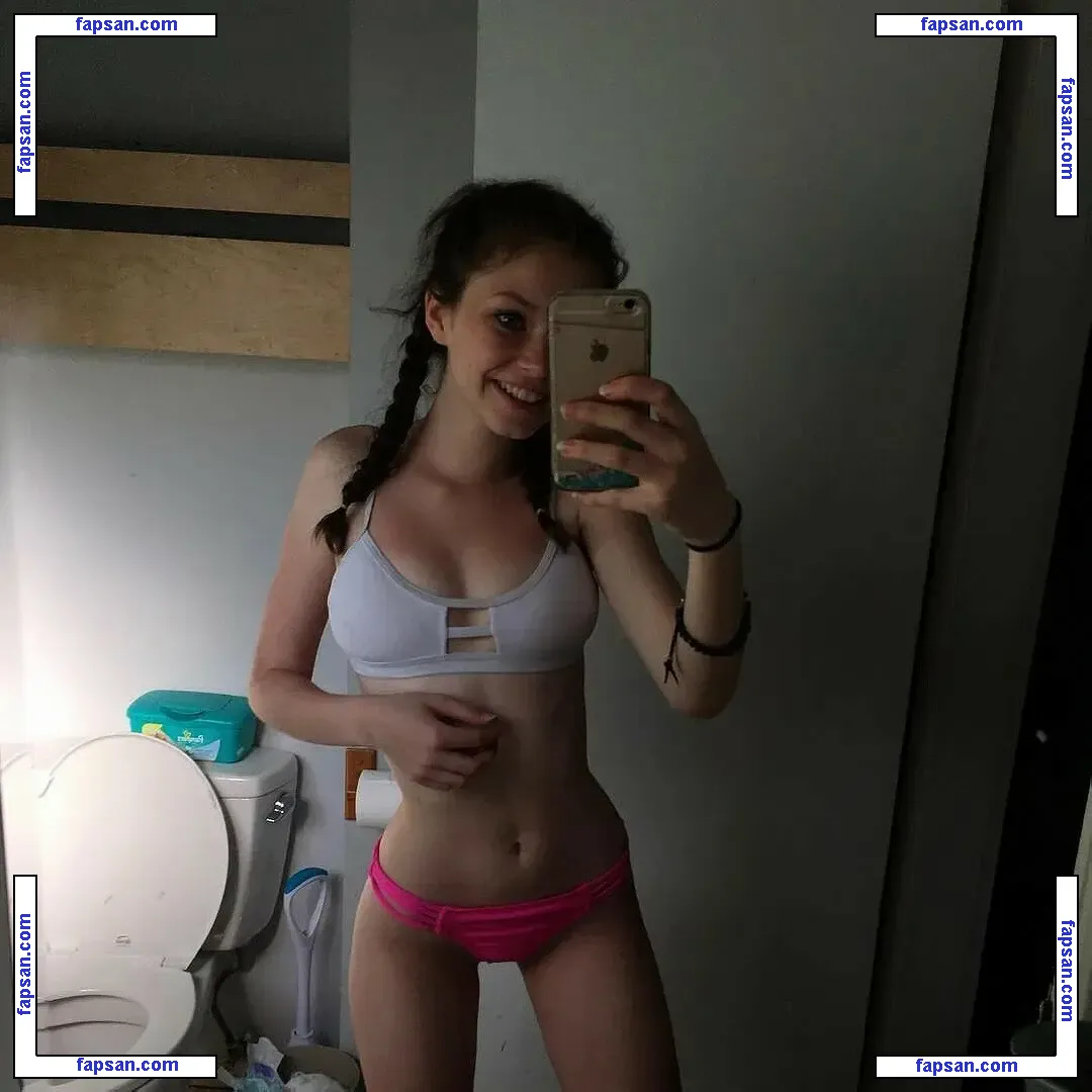 Lily-Ana Alexander nude photo #0018 from OnlyFans