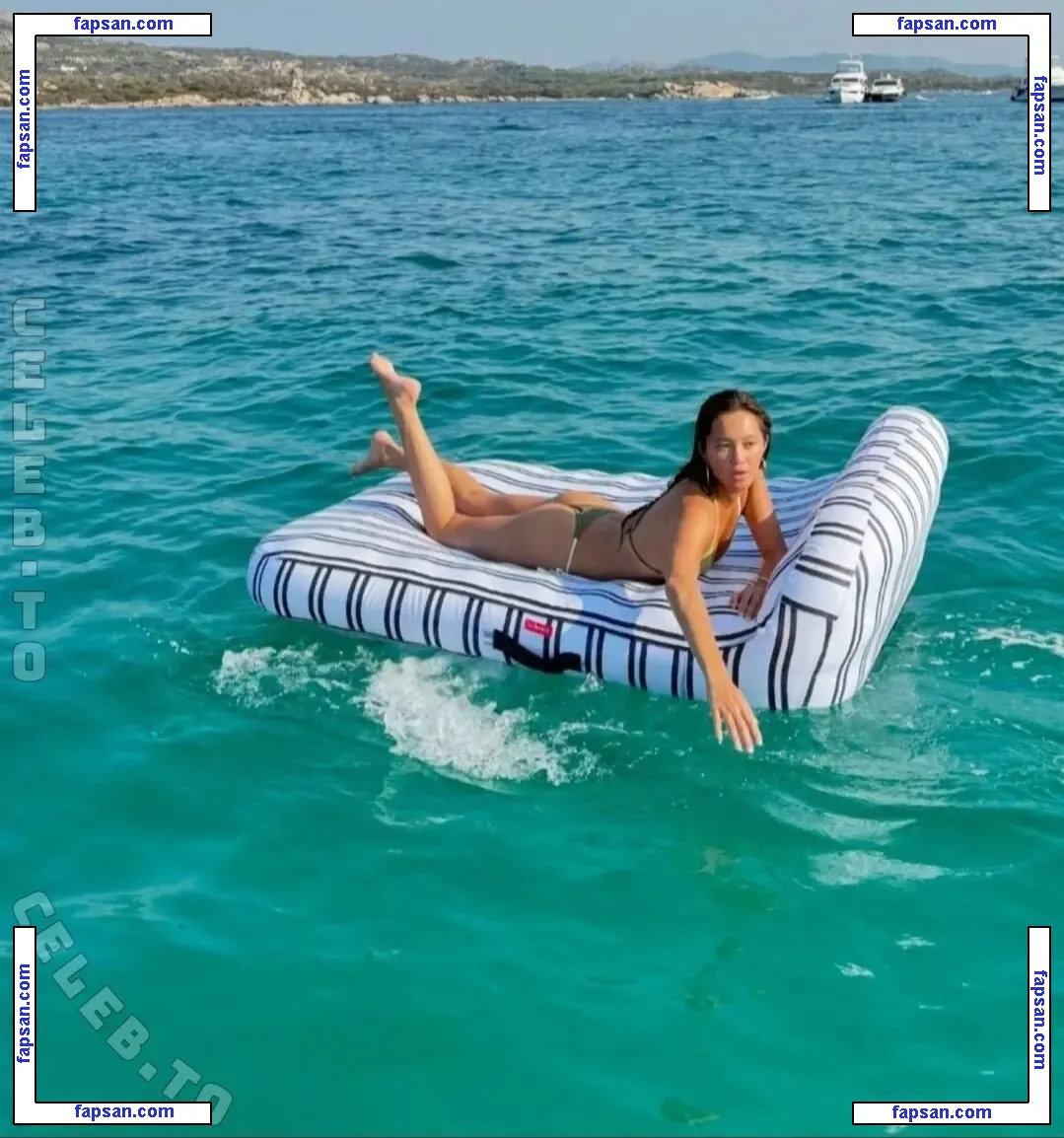 Lily Chee голая фото #0378 с Онлифанс