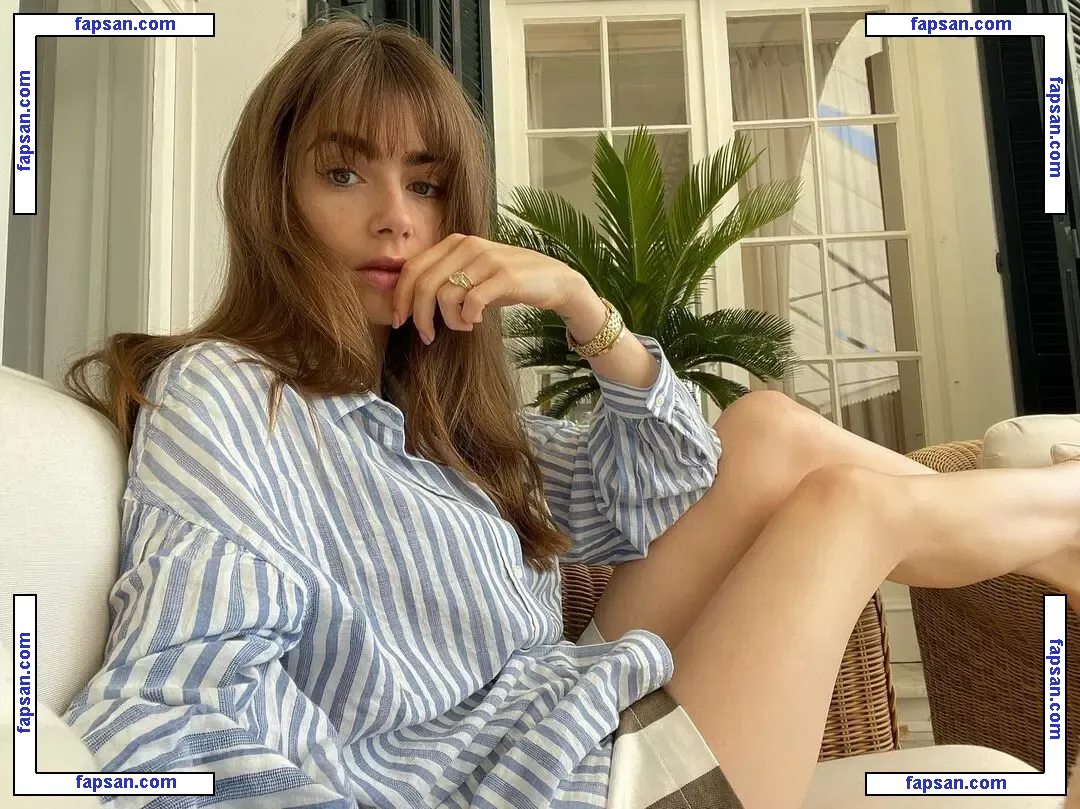 Lily Collins nude photo #0877 from OnlyFans