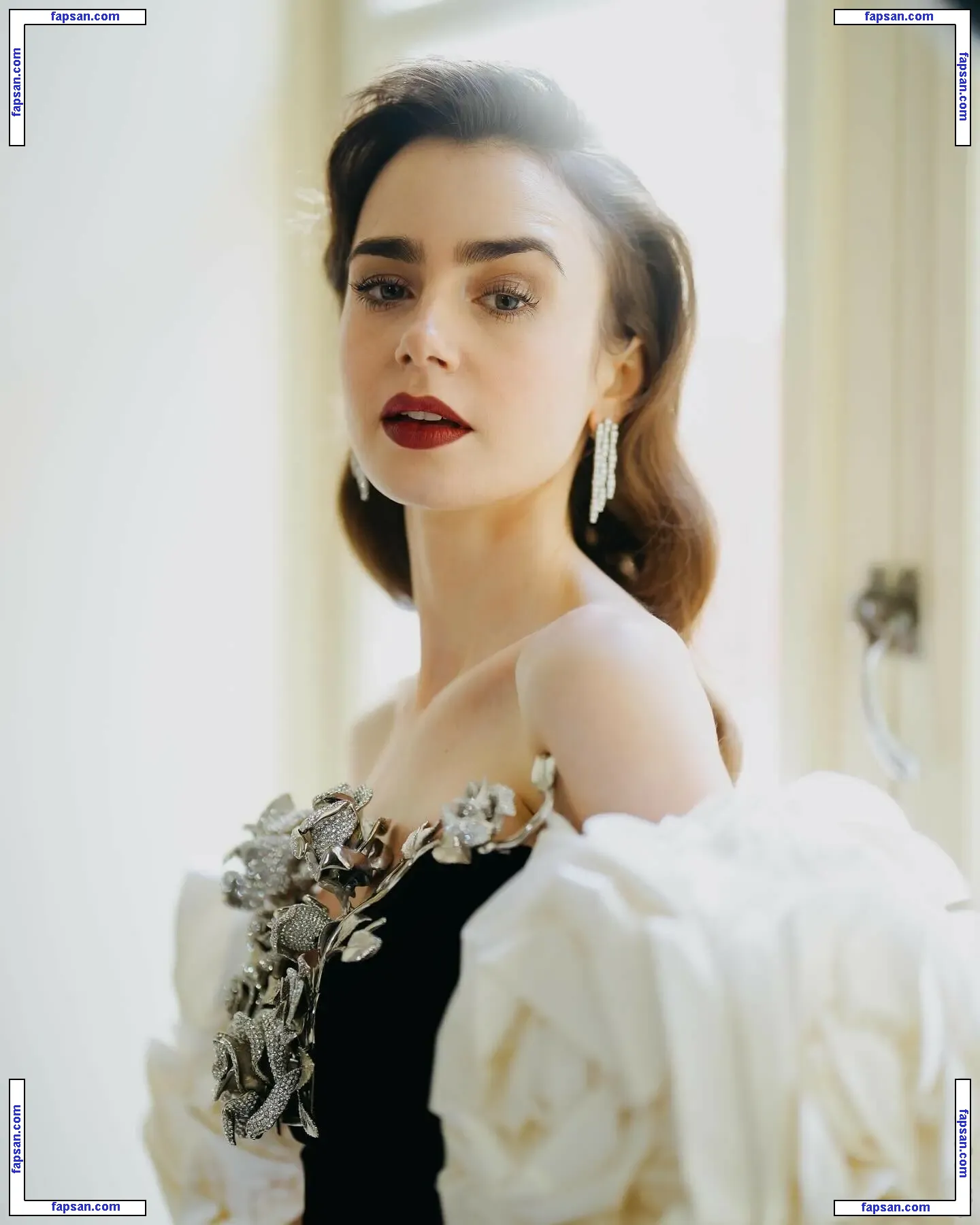 Lily Collins nude photo #0901 from OnlyFans