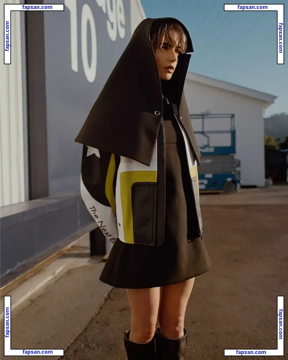 Lily Collins nude photo #1165 from OnlyFans