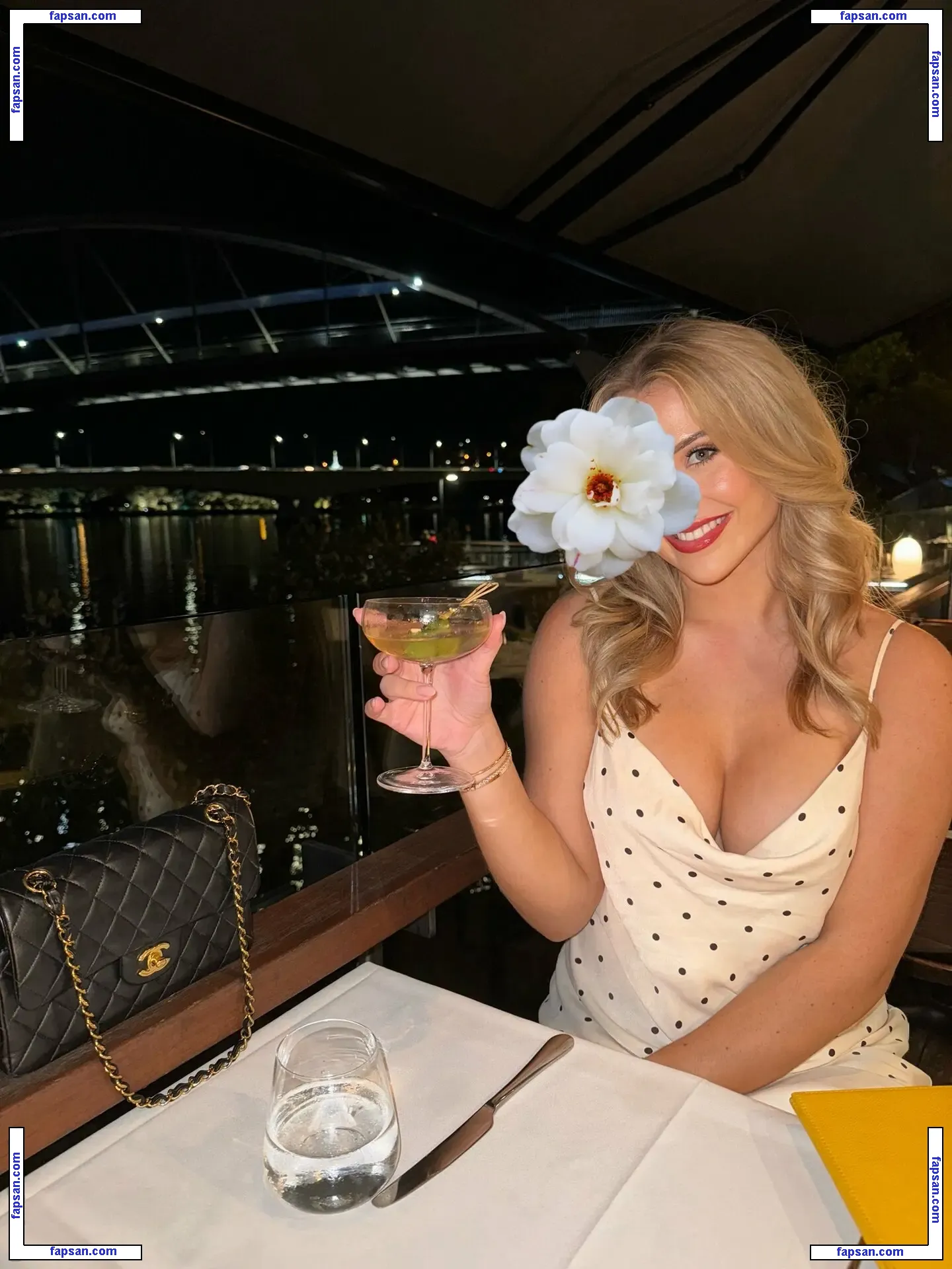 Lily Lawson nude photo #0009 from OnlyFans