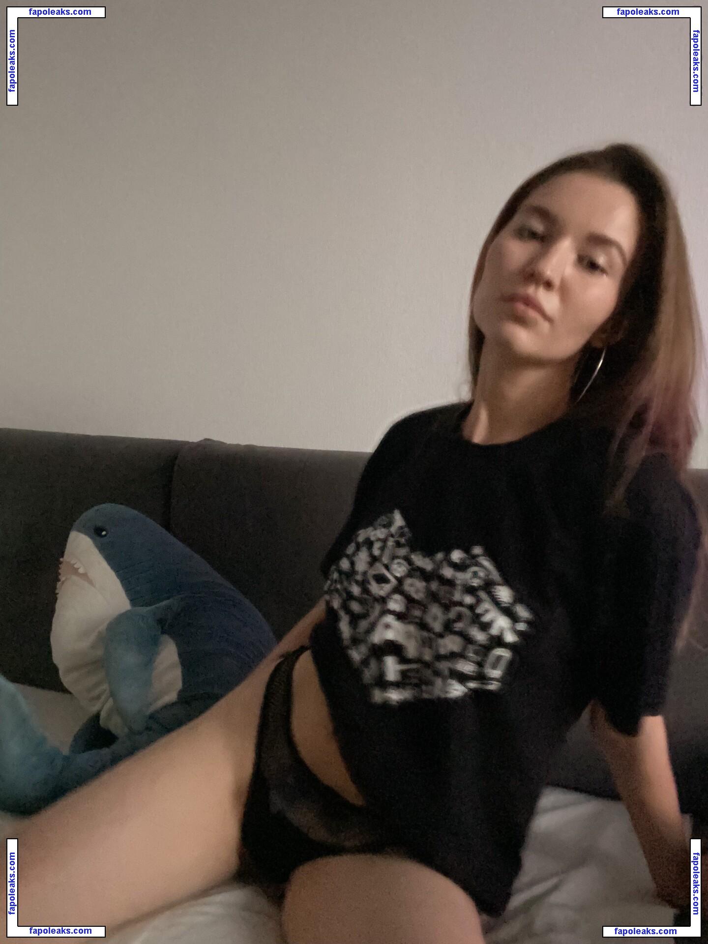 Lily Mint / Greenpeacecry nude photo #0111 from OnlyFans