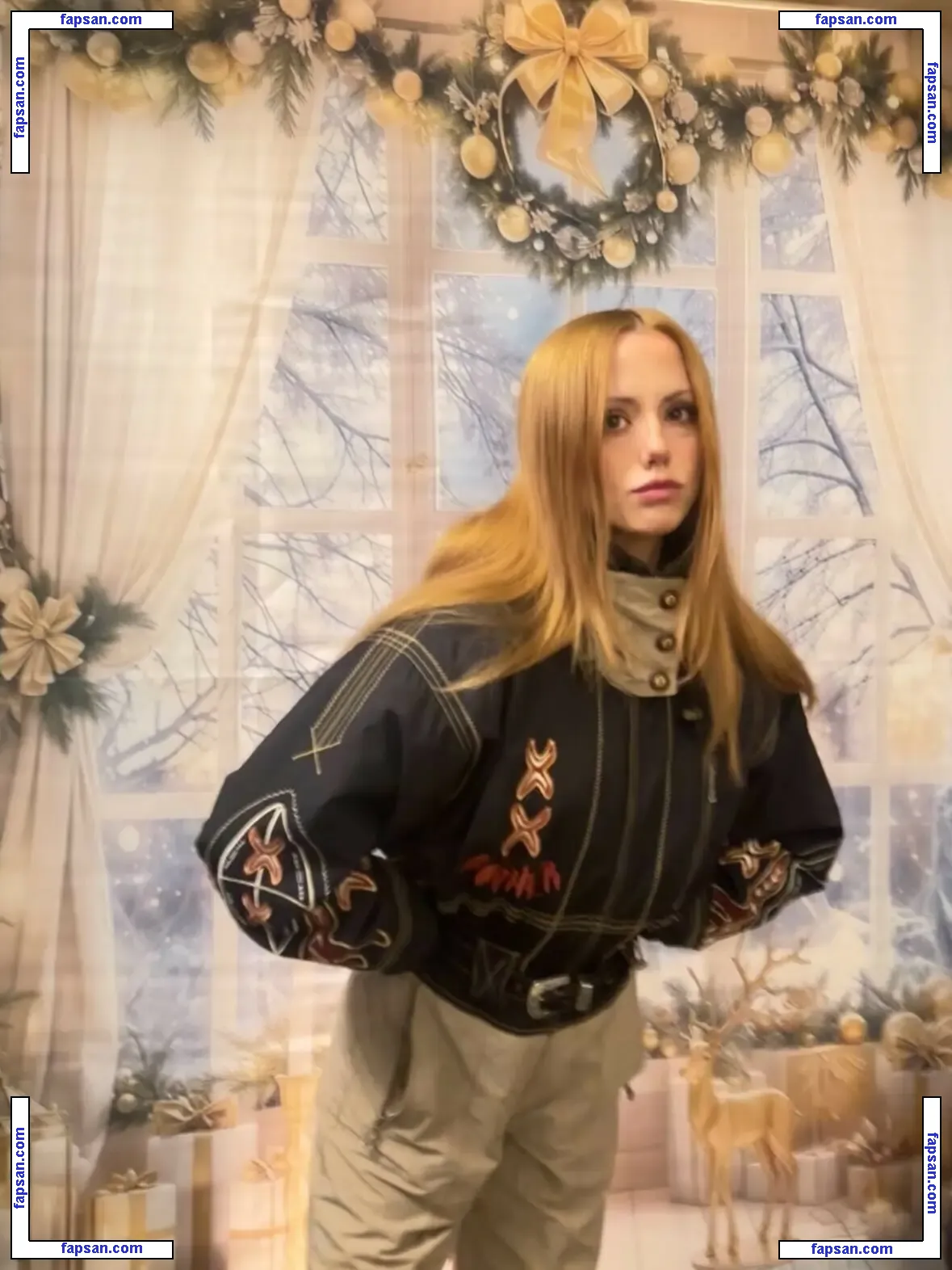 Lily Mo Sheen nude photo #0019 from OnlyFans