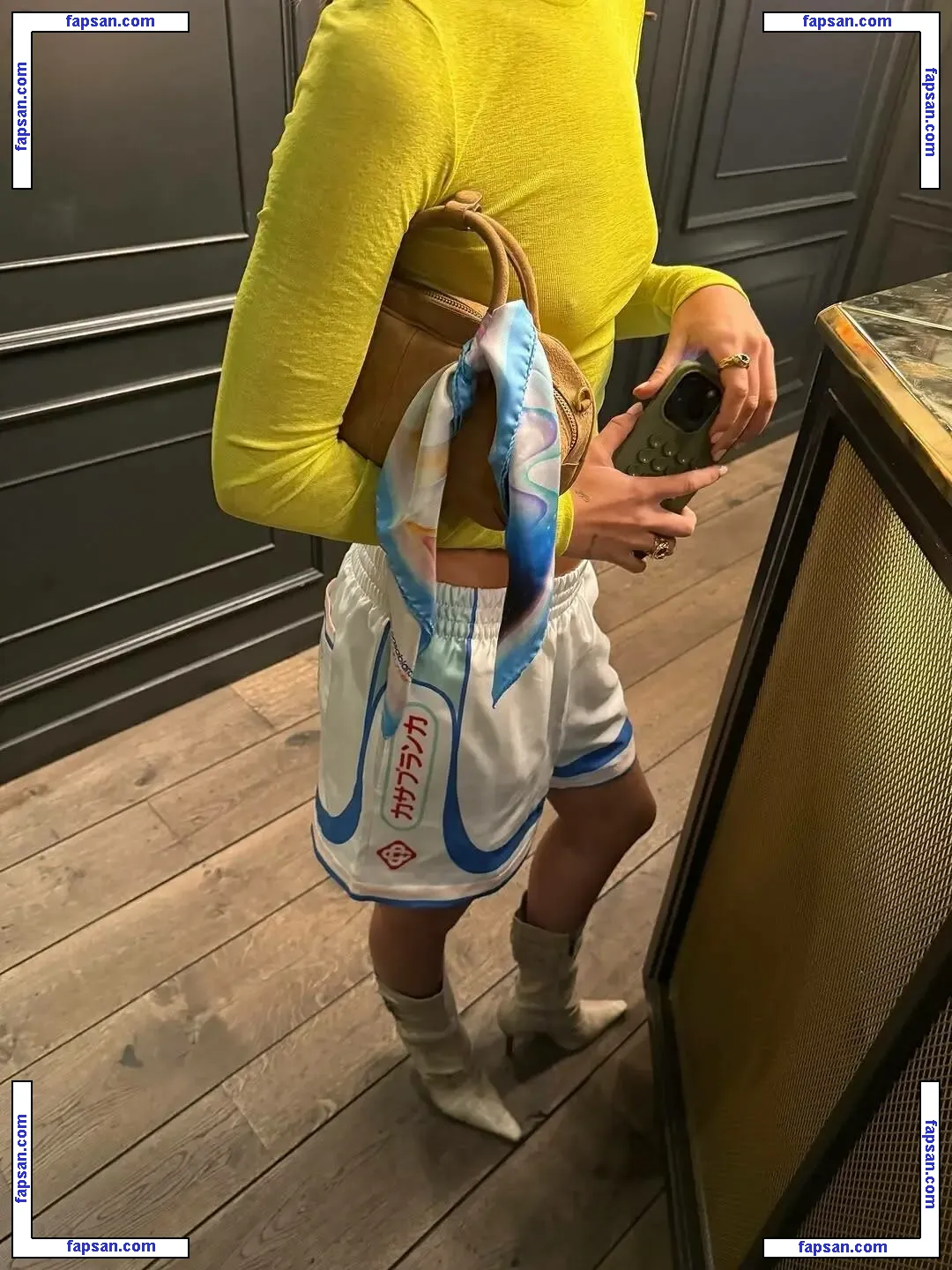 Lily Rowland голая фото #0062 с Онлифанс