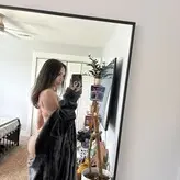 Lily Taylor голая #0004