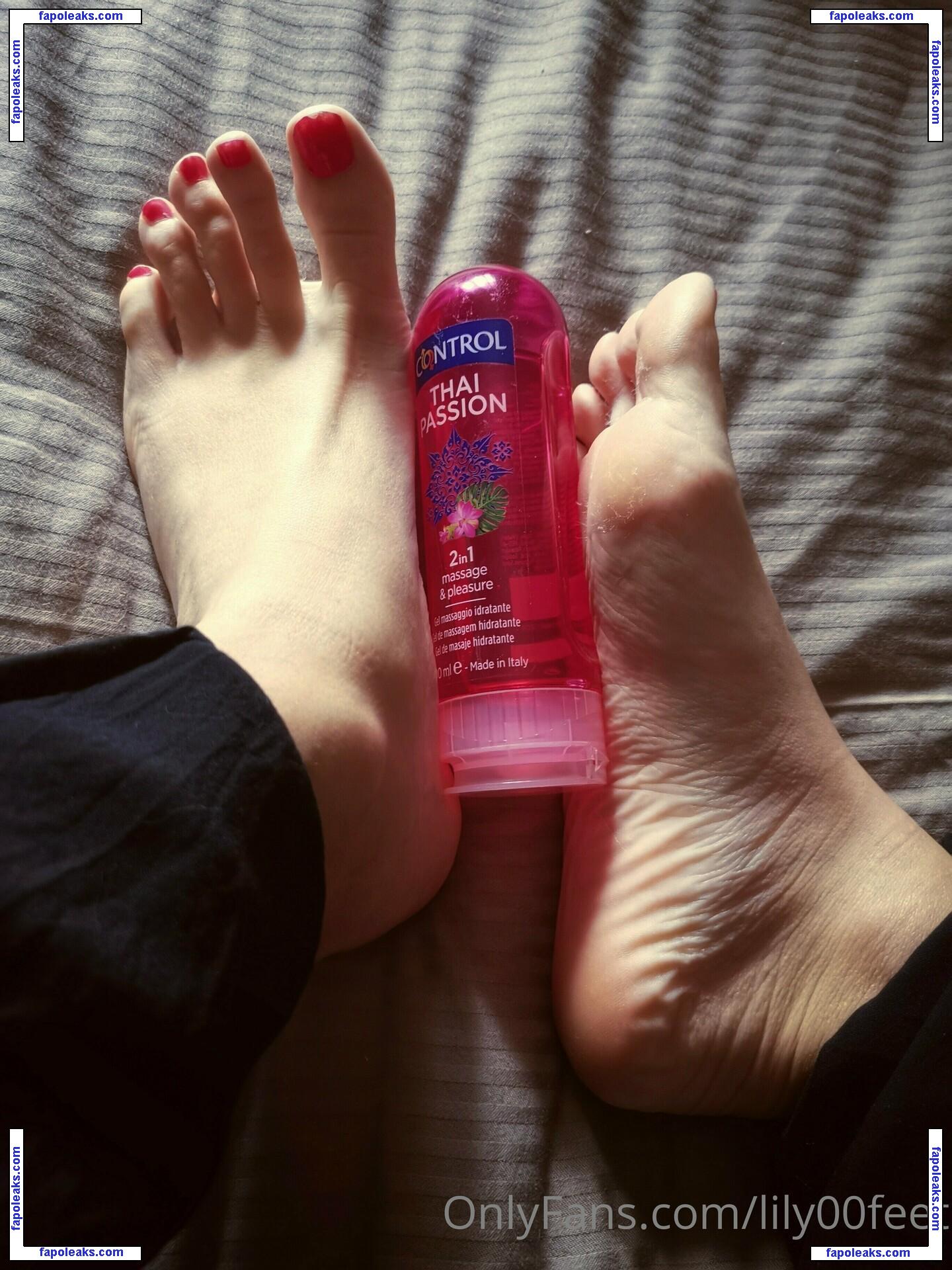lily00feet / lily_hotfeet nude photo #0017 from OnlyFans