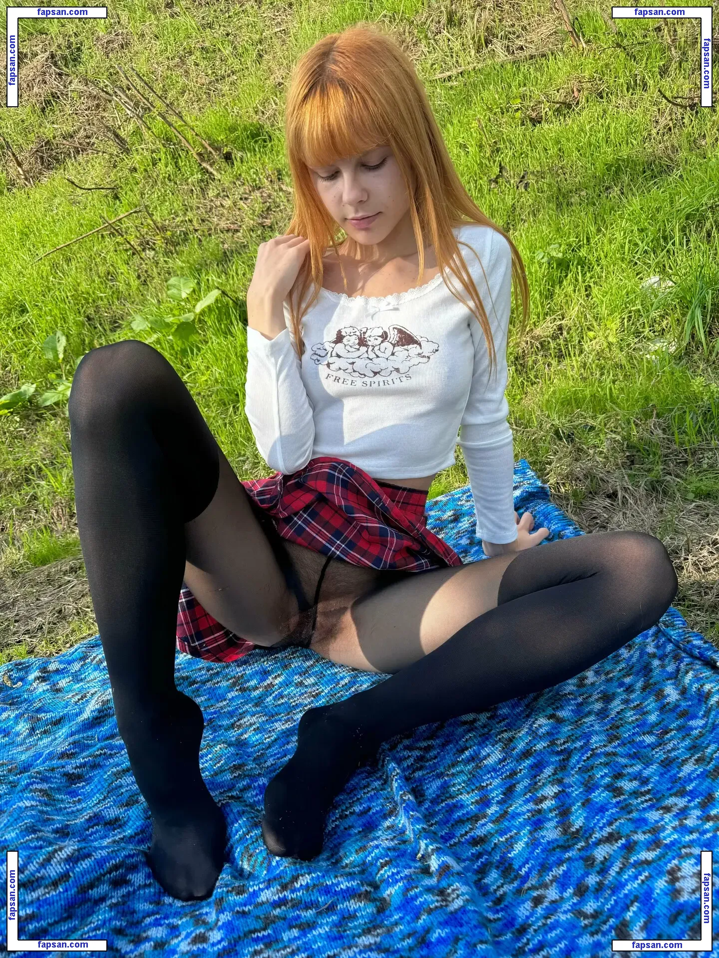 lilyalisa голая фото #0076 с Онлифанс