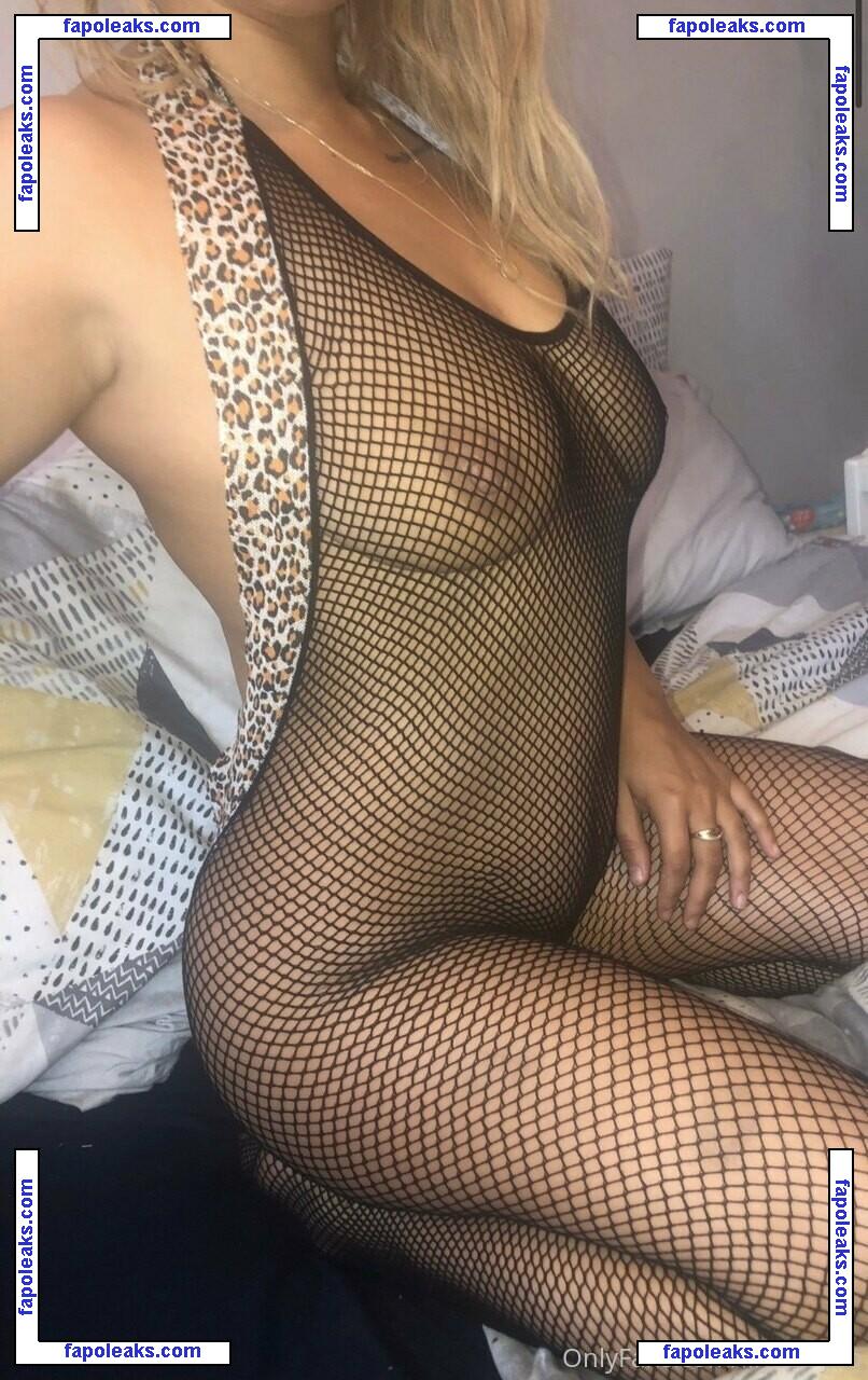 lilybabyxo nude photo #0054 from OnlyFans