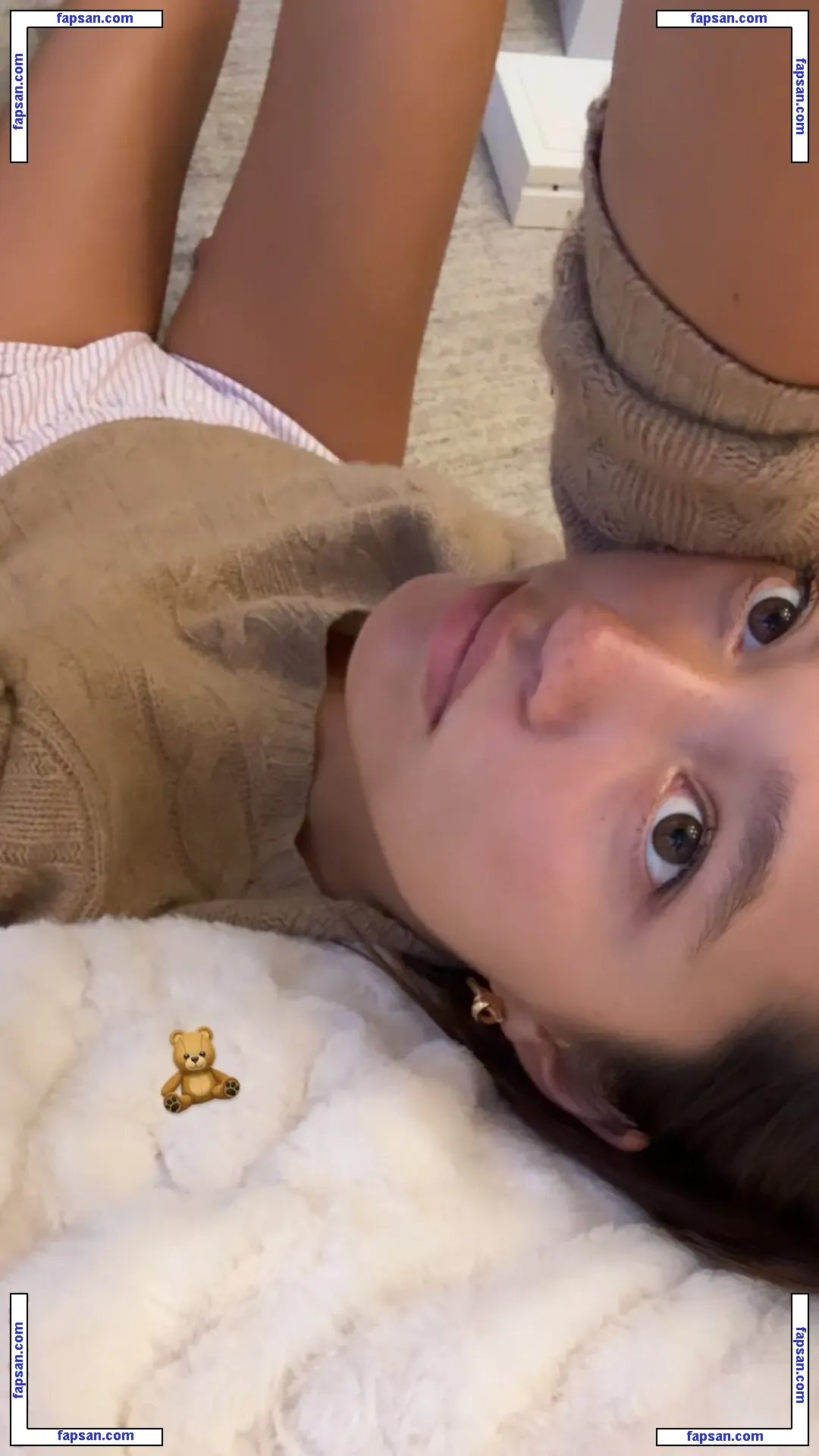 Lilychee nude photo #0744 from OnlyFans