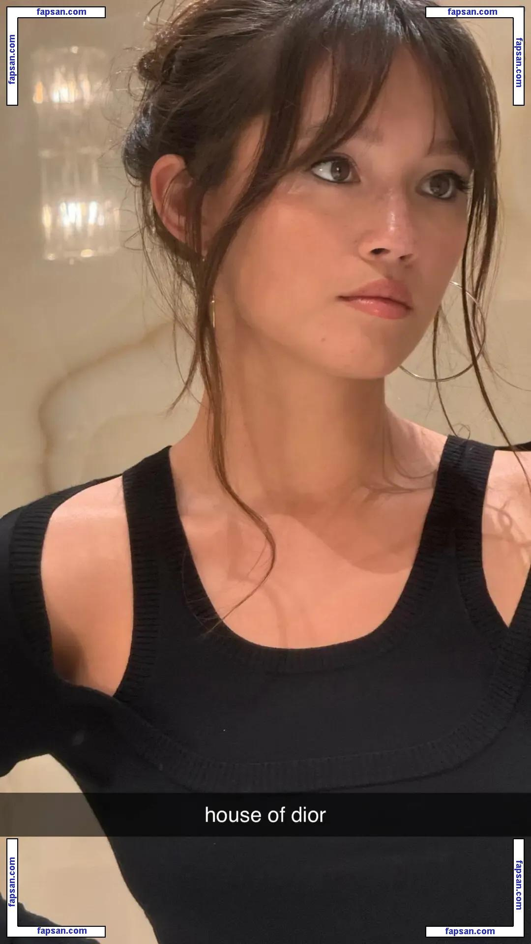 Lilychee nude photo #0762 from OnlyFans
