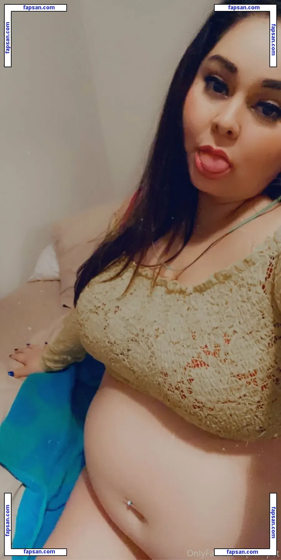 lilycupcakes nude photo #0001 from OnlyFans