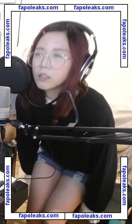 LilyPichu / onlysaber nude photo #0079 from OnlyFans