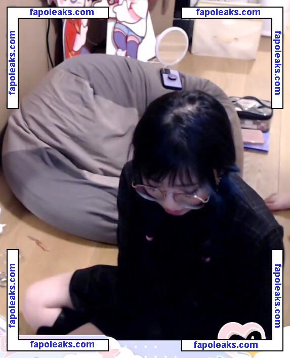 LilyPichu / onlysaber nude photo #0099 from OnlyFans