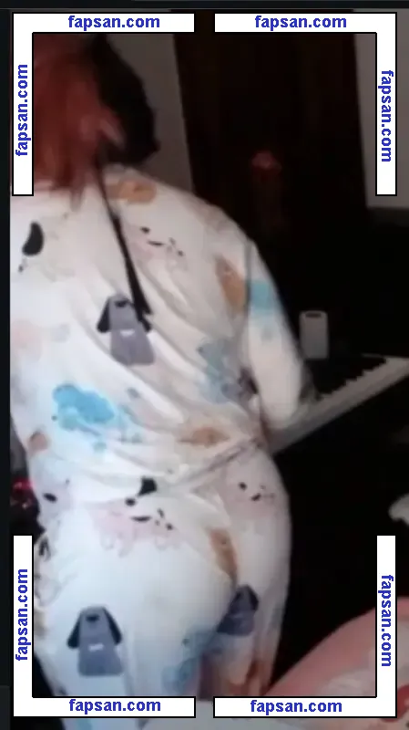 LilyPichu голая фото #0650 с Онлифанс