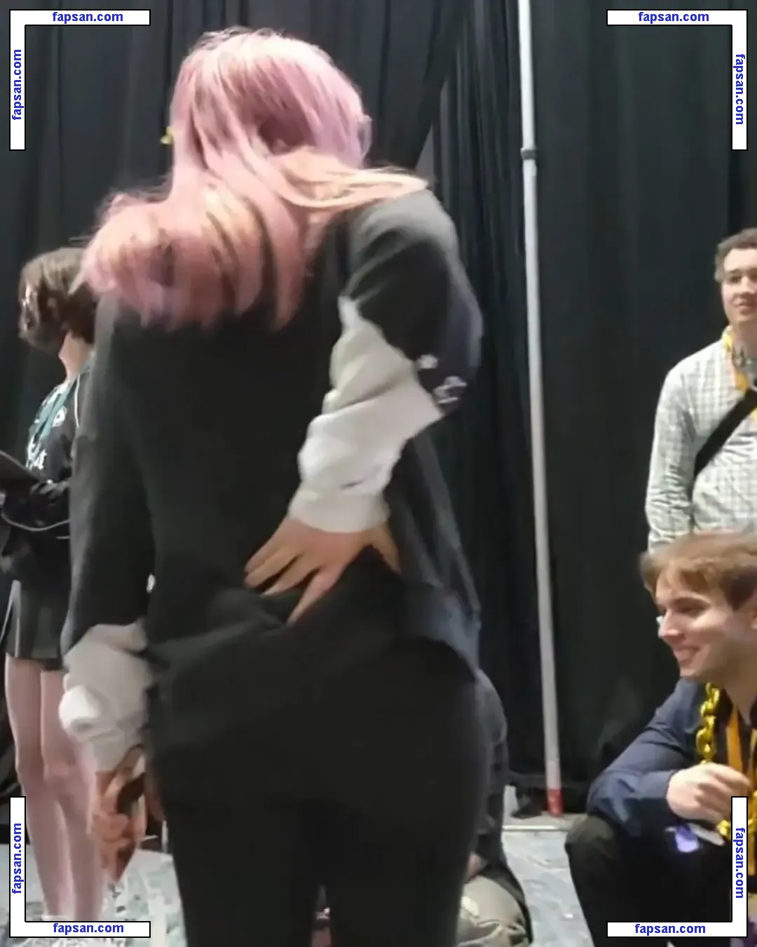 LilyPichu голая фото #0662 с Онлифанс