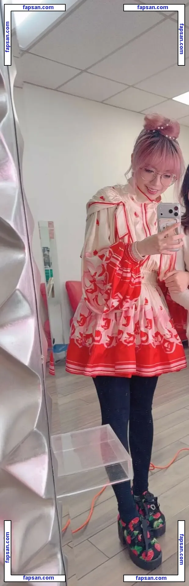 LilyPichu голая фото #0678 с Онлифанс