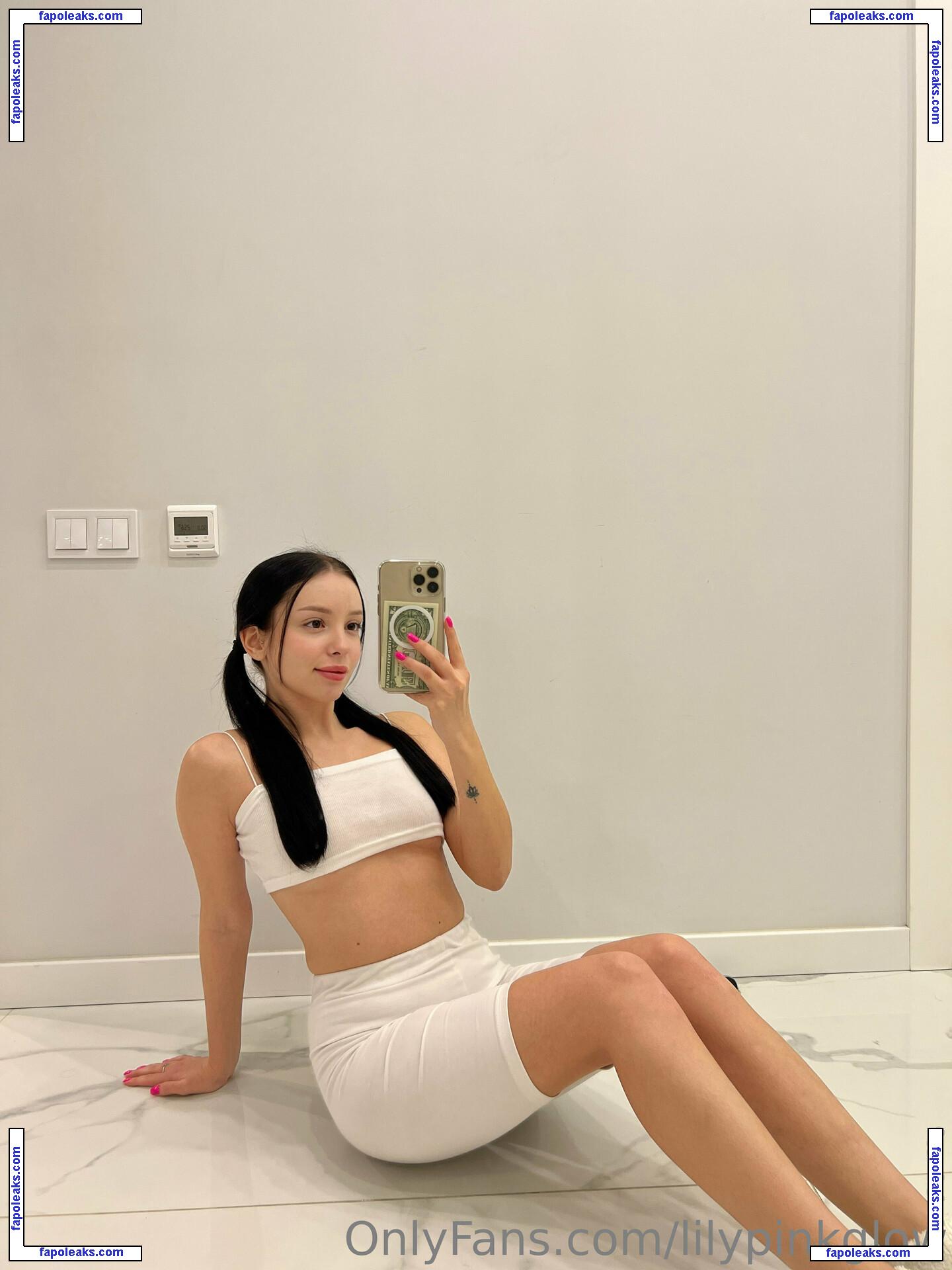 lilypinkglow / lilpink3y nude photo #0003 from OnlyFans