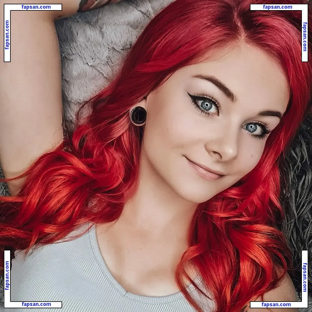 Lin_diemitdenhunden голая фото #0002 с Онлифанс