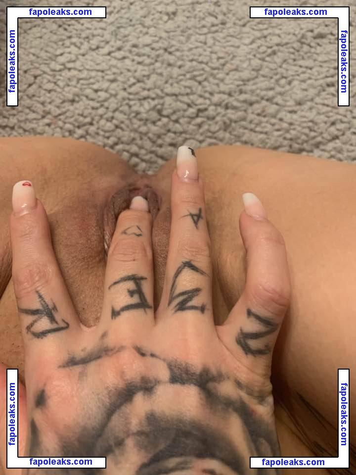 Lina Berry / littlebabyberry nude photo #0009 from OnlyFans