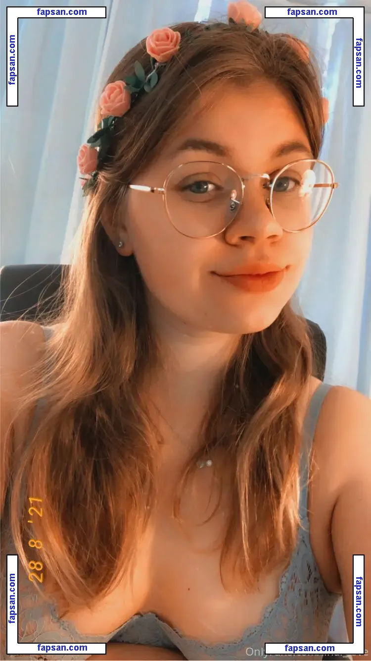 lina.privat nude photo #0022 from OnlyFans