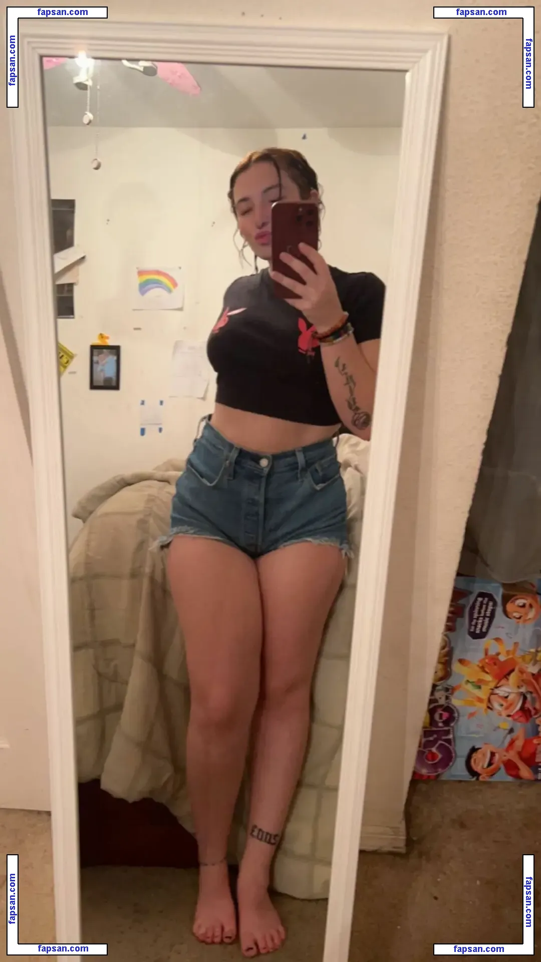 linabeanss nude photo #0002 from OnlyFans