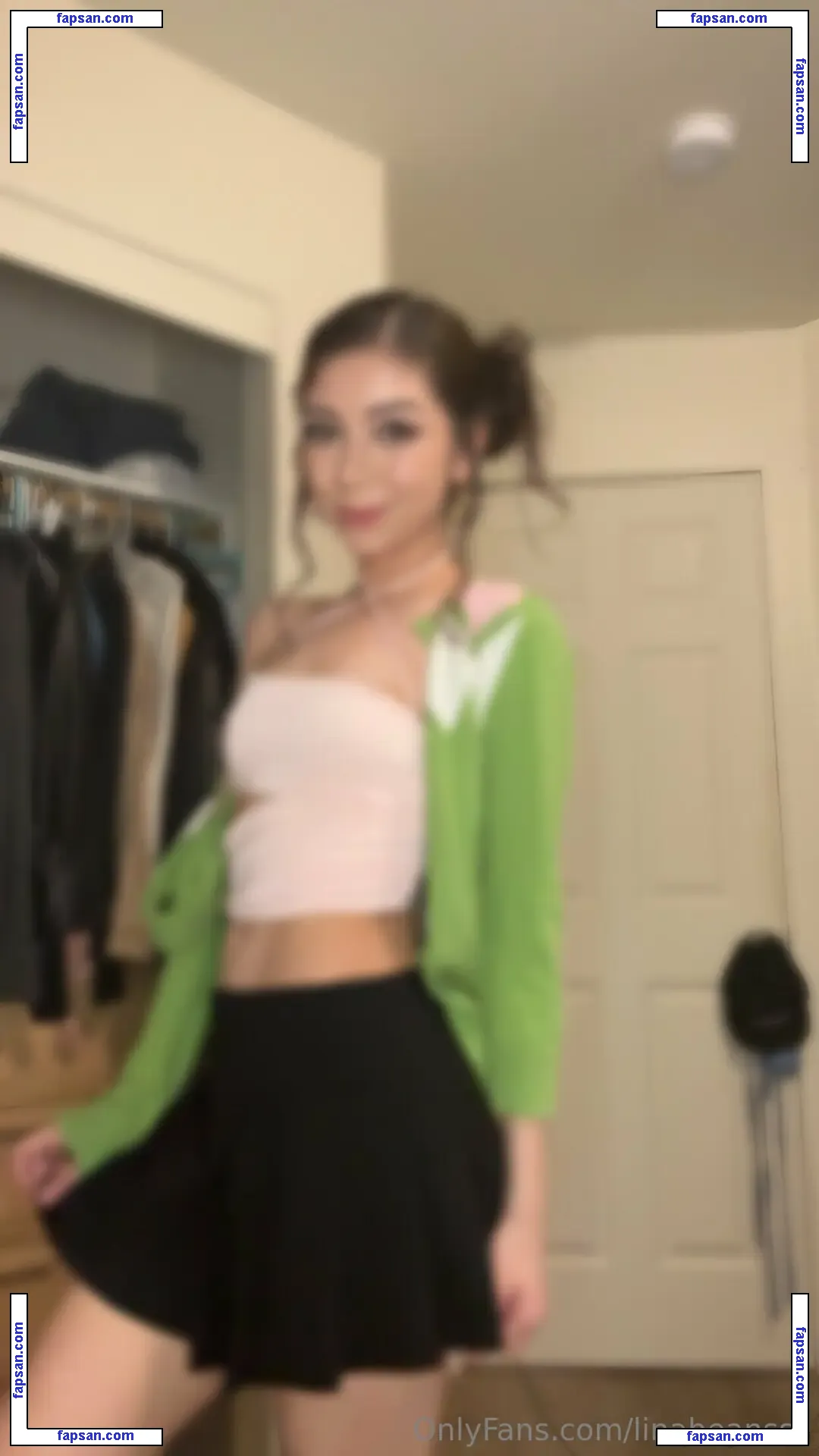 linabeansss nude photo #0014 from OnlyFans