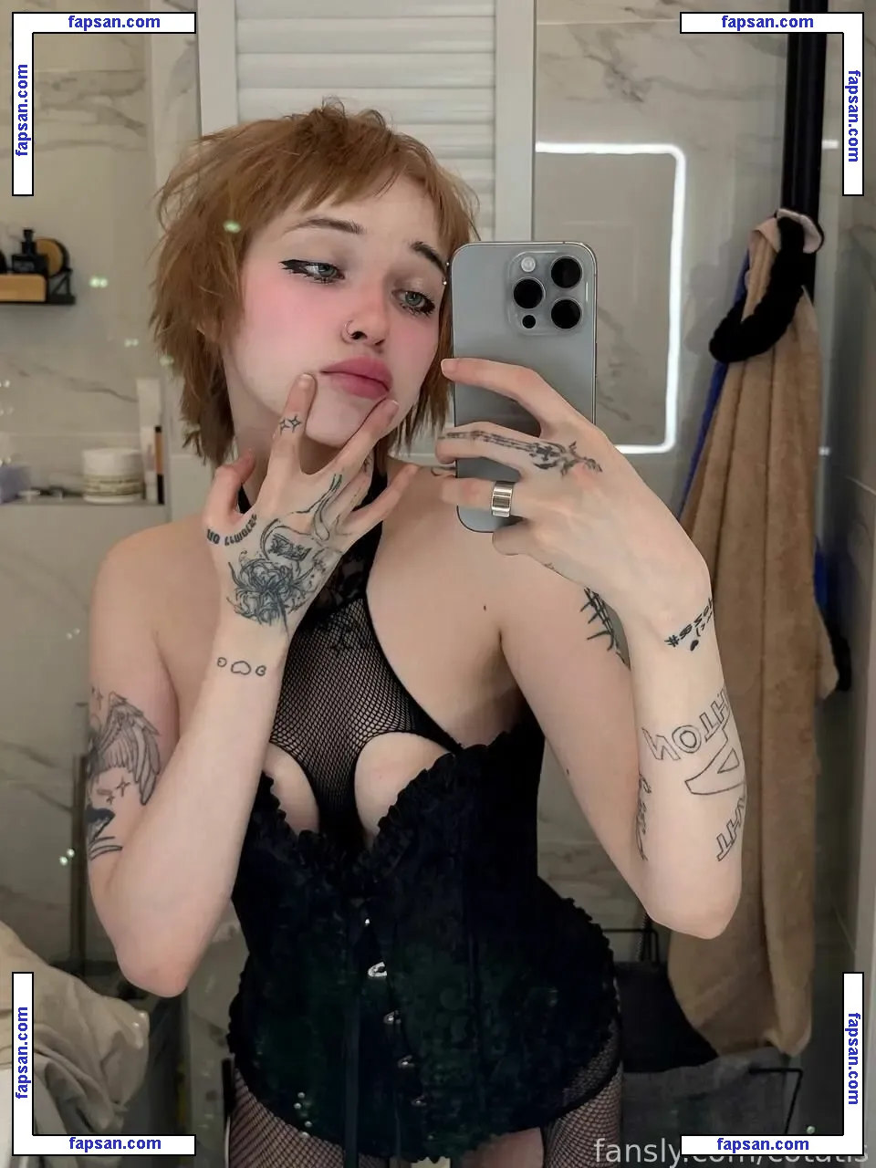 Linakitty nude photo #0004 from OnlyFans