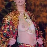 Linda Evangelista голая #0015