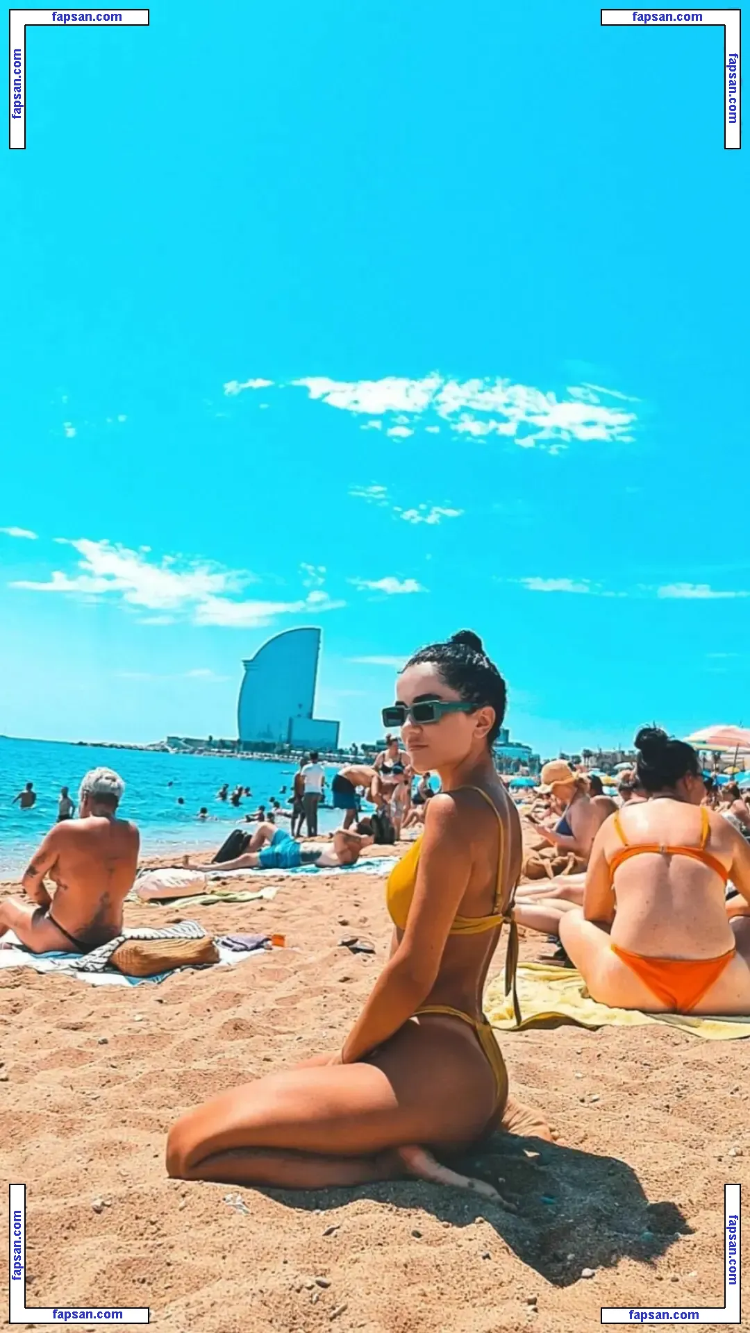 Linda Jarani nude photo #0006 from OnlyFans